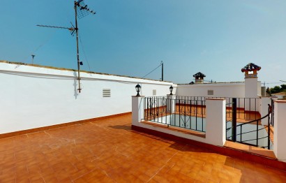 Resale - Villa - Pilar de la Horadada - PILAR DE LA HORADADA