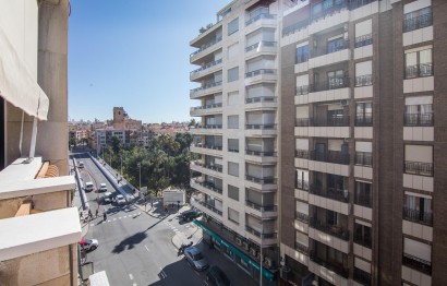 Reventa - Apartamento / piso - Elche - Centro