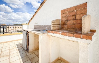 Resale - Apartment - Santa Pola - Centro