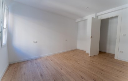 Resale - Apartment - Elche - Carrus