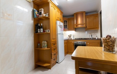 Resale - Apartment / flat - Santa Pola - Santiago bernabeu