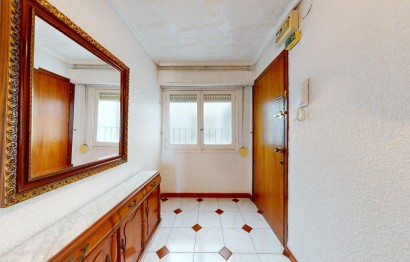 Resale - Apartment / flat - Elche - Plaza Crevillente