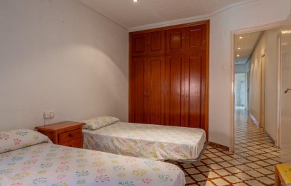 Resale - Apartment / flat - Elche - Center