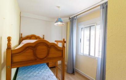 Resale - Apartment - Santa Pola - Centro