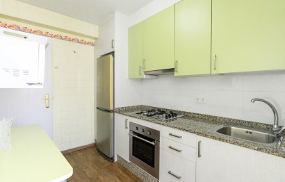 Resale - Apartment - Santa Pola - Centro