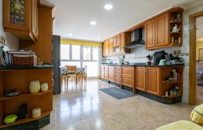 Reventa - Apartamento / piso - Elche - Centro