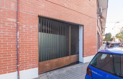 Revente - Commercial - Elche - Center