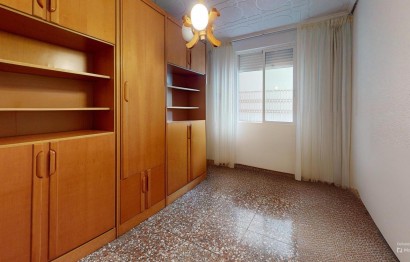 Resale - Apartment / flat - Elche - Corte Ingles