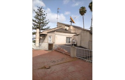 Resale - Villa - Orihuela Costa - Orihuela