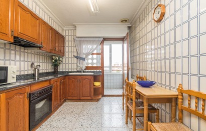 Reventa - Apartment - Elche - Corazon de Jesus