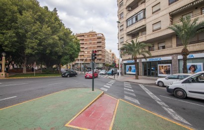 Reventa - Apartment - Elche - Corazon de Jesus