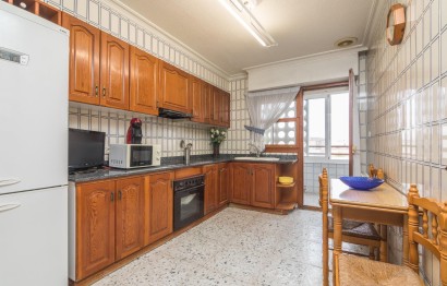 Reventa - Apartment - Elche - Corazon de Jesus