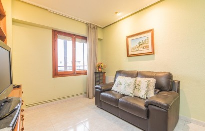 Reventa - Apartment - Elche - Corazon de Jesus