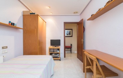 Reventa - Apartment - Elche - Corazon de Jesus