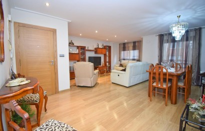 Resale - Apartment / flat - Elche - Center