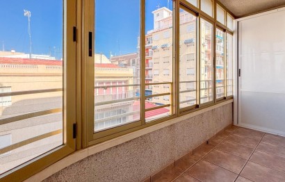 Resale - Apartment - Santa Pola - Playa Levante