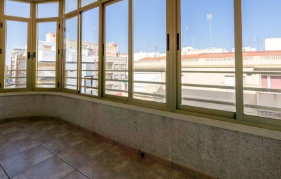 Resale - Apartment - Santa Pola - Playa Levante