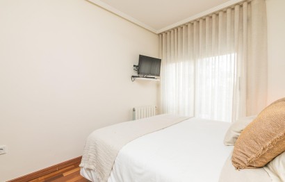 Reventa - Apartamento / piso - Elche - Universidad - Ciudad deportiva