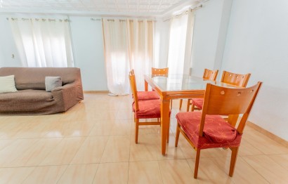 Resale - Apartment / flat - Elche - Center