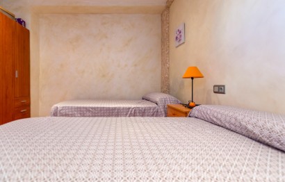 Resale - Apartment / flat - Torrevieja - La Mata