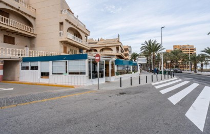 Reventa - Comercial - Arenales del Sol