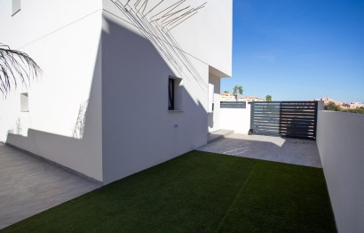 Reventa - Villa - Los Montesinos - La herrada