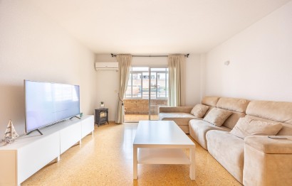 Revente - Apartment - Benidorm - Centro