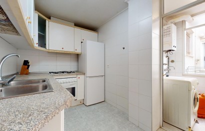 Reventa - Apartamento / piso - Torrevieja - Playa del cura