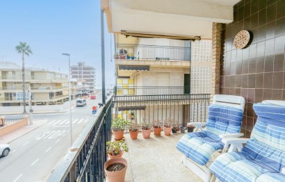 Resale - Apartment - Santa Pola - Centro