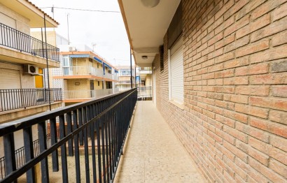 Resale - Apartment - Santa Pola - Centro