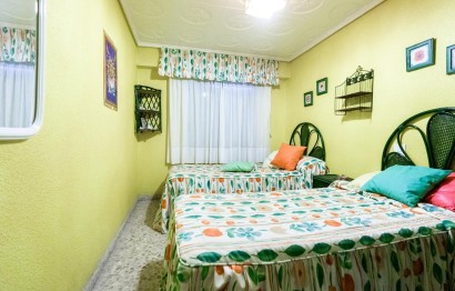 Resale - Apartment - Santa Pola - Centro