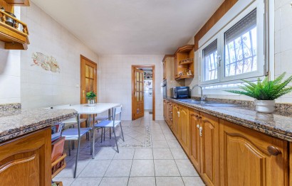 Reventa - Villa - San Juan Alicante - La Font