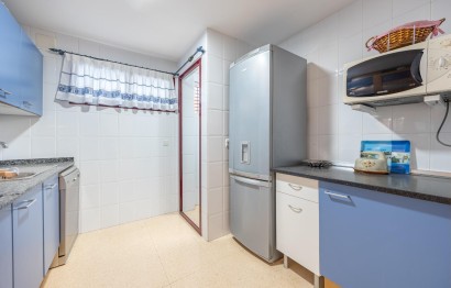 Resale - Apartment / flat - Benidorm - Cala de Benidorm