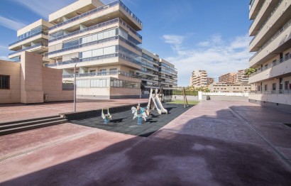 Reventa - Apartamento / piso - Arenales del Sol - Calle albacete