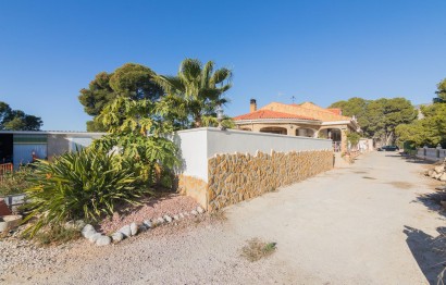 Resale - Villa - Crevillent - Comunidad valenciana