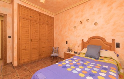 Resale - Villa - Crevillent - Comunidad valenciana