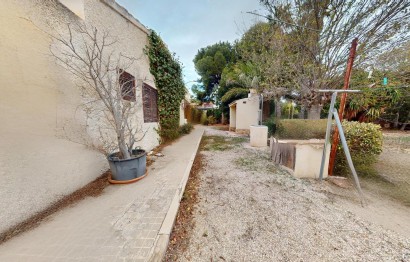 Resale - Plot / Land - Elche Pedanías - Jubalcoy