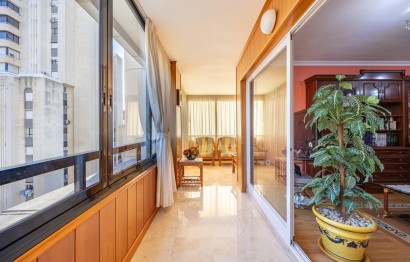 Resale - Apartment / flat - Benidorm - Levante