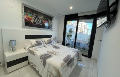 Resale - Apartment - Arenales del Sol