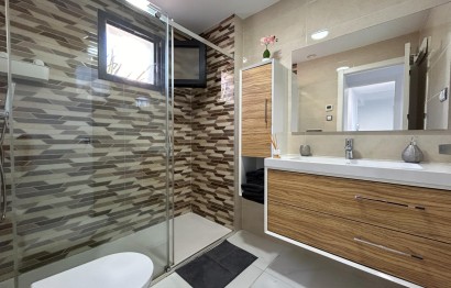 Resale - Apartment - Arenales del Sol
