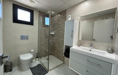 Resale - Apartment - Arenales del Sol