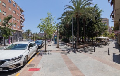 Revente - Commercial - Elche - Plaza Barcelona