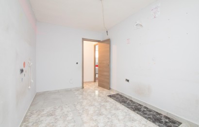 Resale - Apartment / flat - Elche - Plaza Barcelona