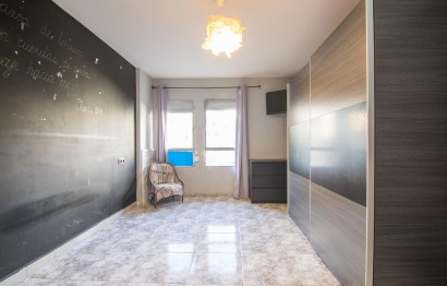 Revente - Appartement - Elche - Plaza Barcelona