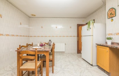 Reventa - Apartamento / piso - Elche - Centro