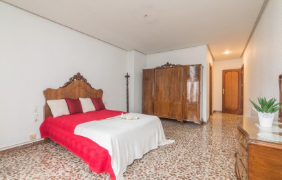 Reventa - Apartamento / piso - Elche - Centro