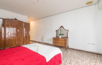 Reventa - Apartamento / piso - Elche - Centro