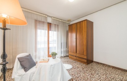 Reventa - Apartamento / piso - Elche - Centro