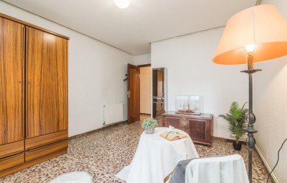 Reventa - Apartamento / piso - Elche - Centro