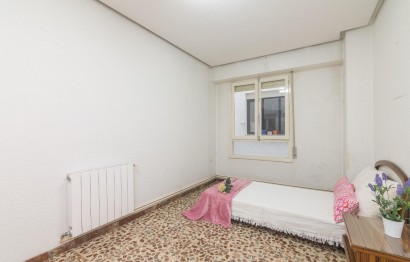 Reventa - Apartamento / piso - Elche - Centro